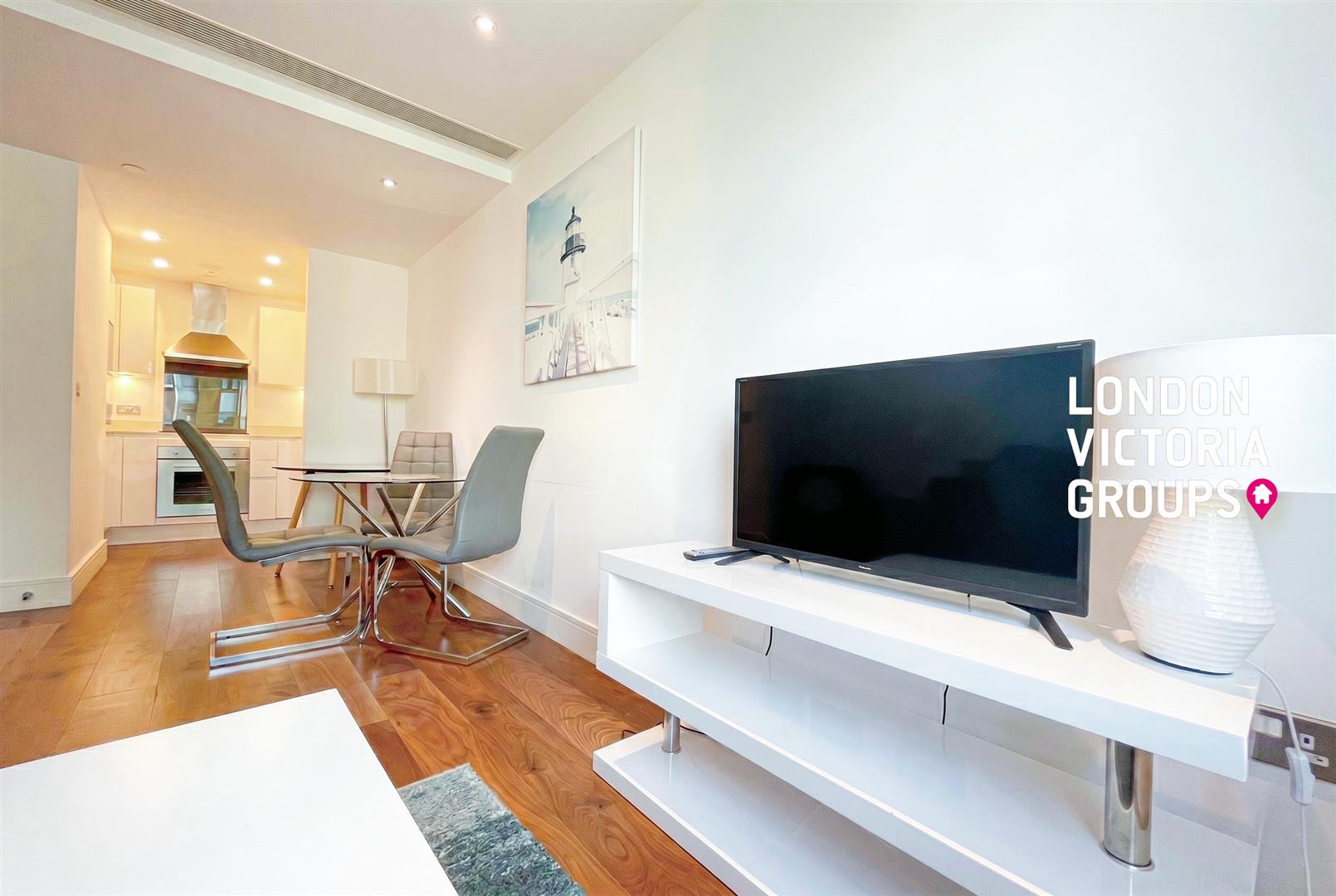 1 bed property in Duckman Tower, 3 Lincoln Plaza, London